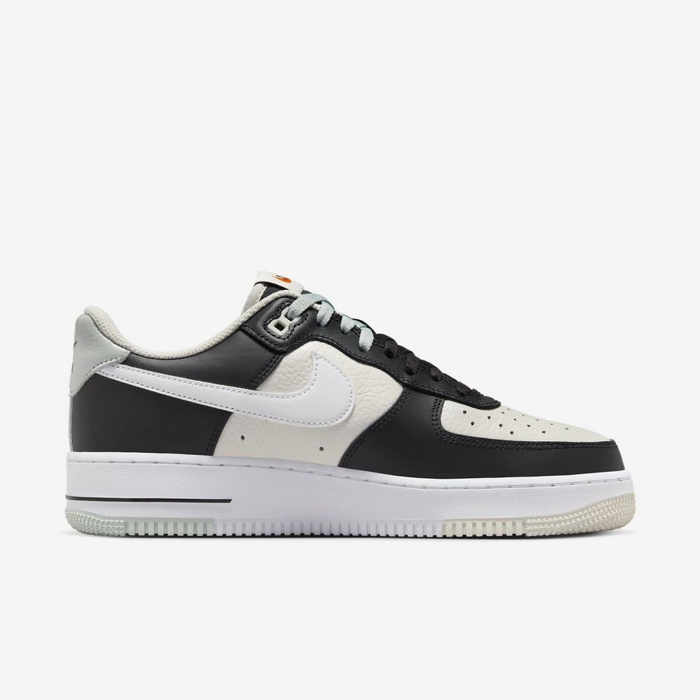 Кросівки Nike Air Force 1 Low 07 Lv8 45, фото №3