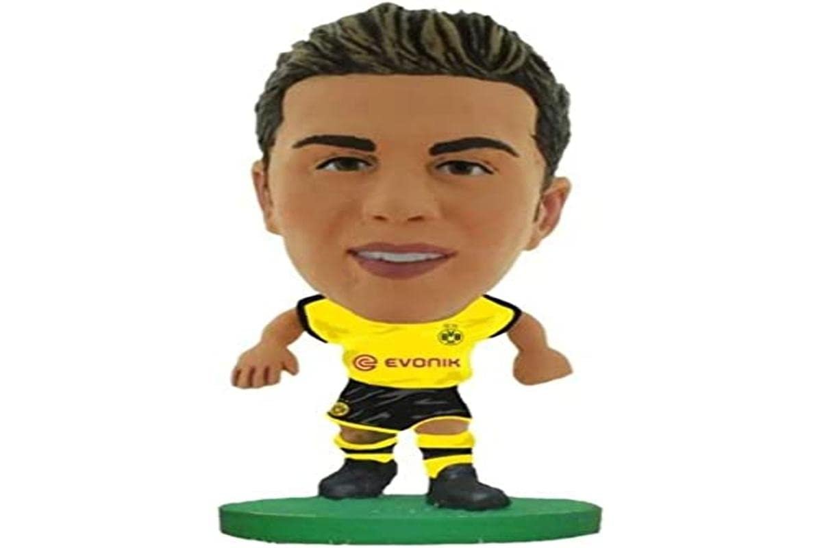 Фигурка SoccerStarz Borussia Dortmund Марио Гётце - Домашний комплект (версия 2020 года), фото №1
