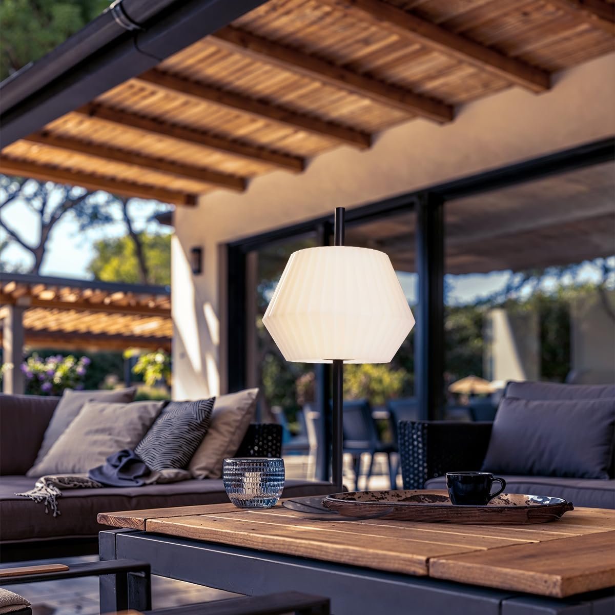 Настільна лампа Qazqa Robbert Modern вулична пластикова кругла з білим абажуром чорна IP44 E27, фото №2