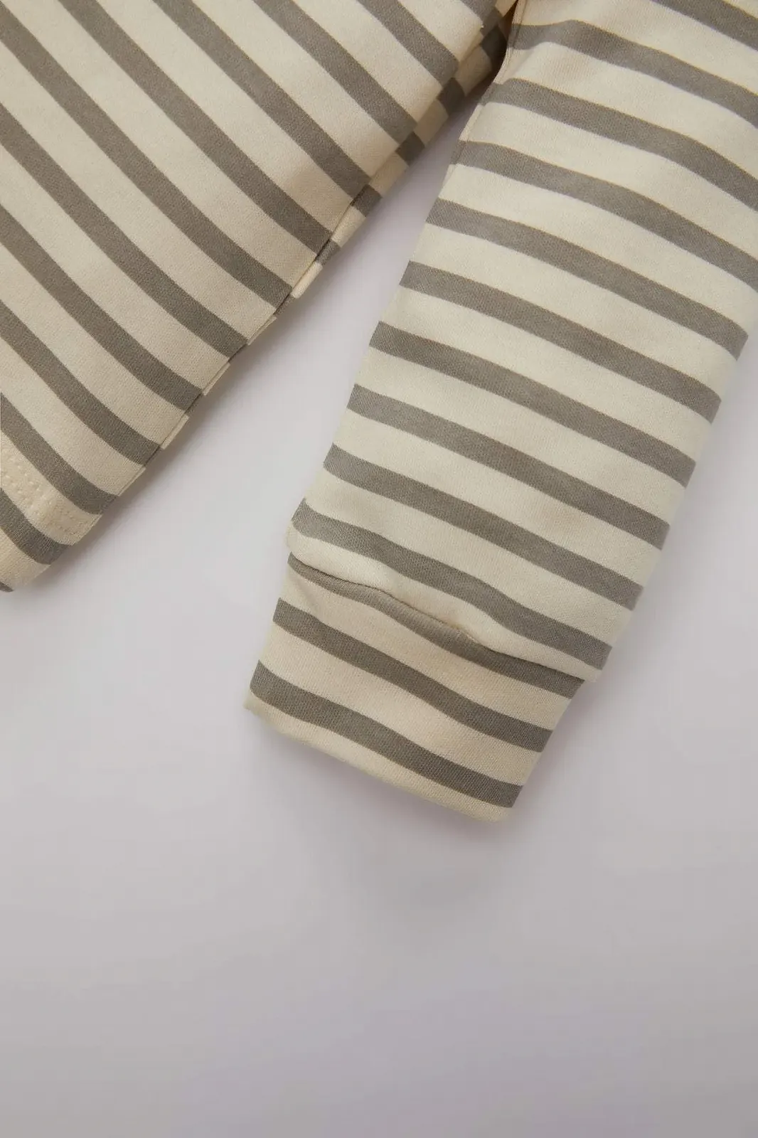 Комплект піжамний DeFacto для хлопчиків, фото №4 Комплект піжамний DeFacto для хлопчиків, фото №4