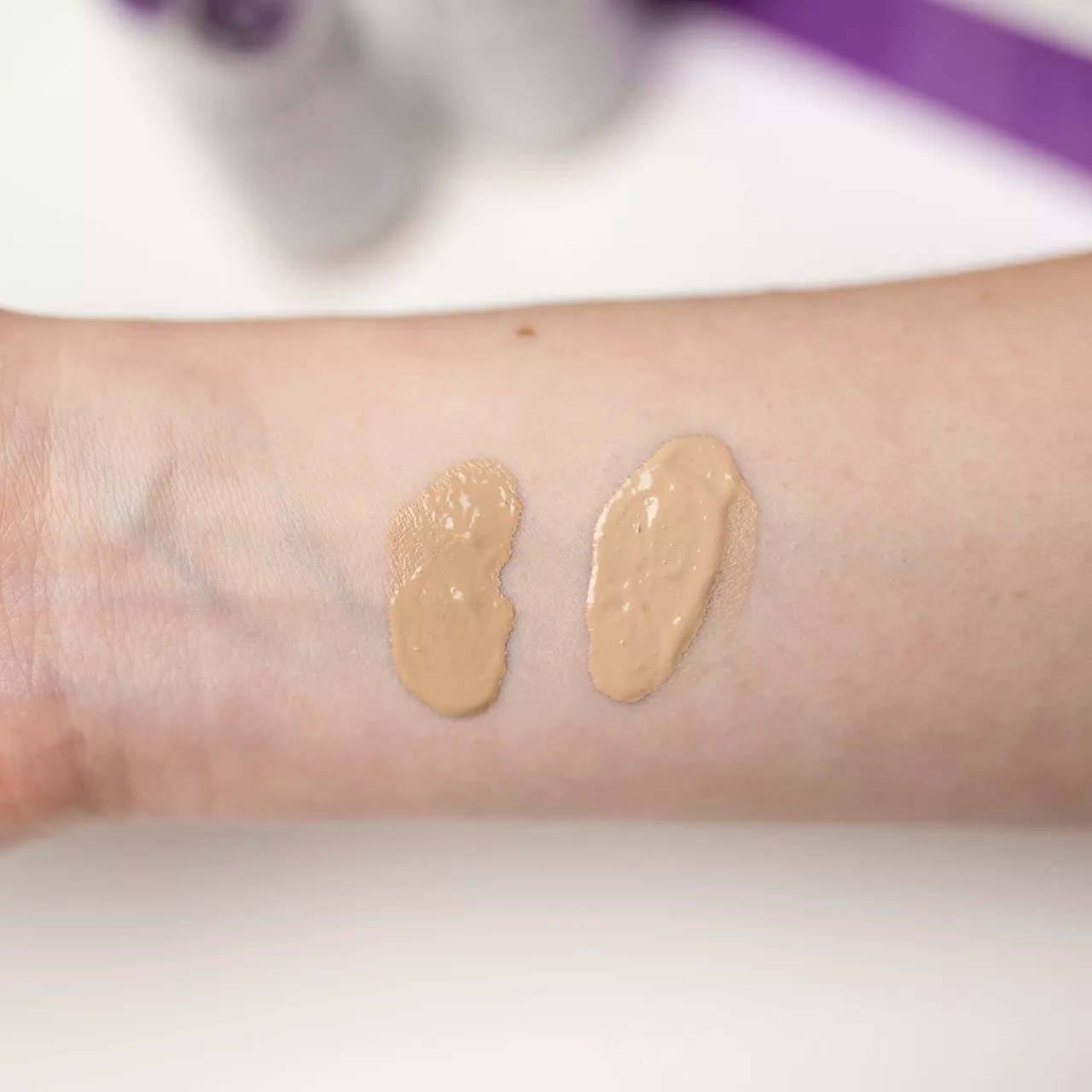 Тональный крем Enough с пептидами 13 тон светлый беж 8 Peptide Full Cover Perfect Foundation SPF50+ PA+++, фото №3
