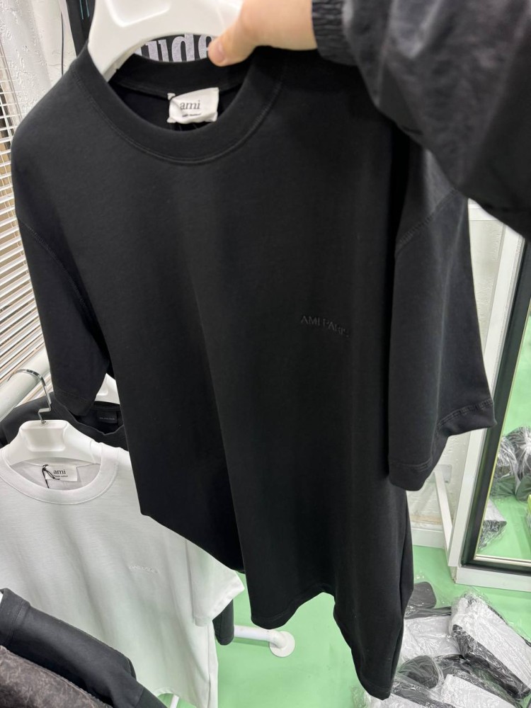 Футболка Ami Paris Black f647, фото №2 Футболка Ami Paris Black f647, фото №2