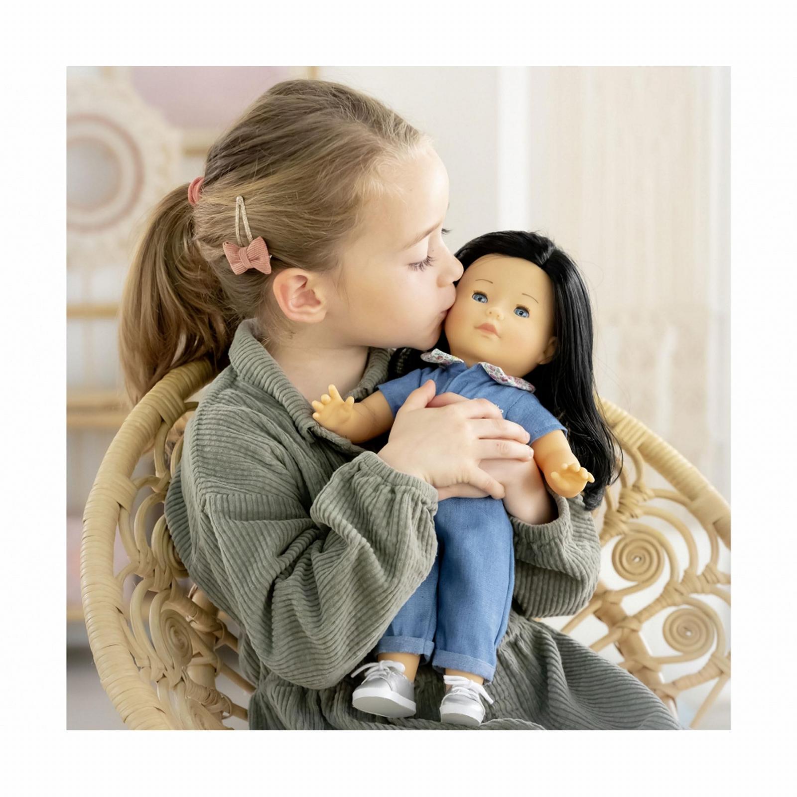 Лялька Corolle Perrine Тіло Одяг Довге чорне волосся Сплячі очі Аромат ванілі 36 см, фото №6 Лялька Corolle Perrine Тіло Одяг Довге чорне волосся Сплячі очі Аромат ванілі 36 см, фото №6