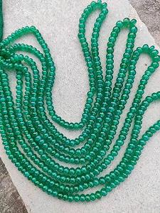 Круглые граненые бусины из натурального зеленого оникса 4-4.5 - Фото 1