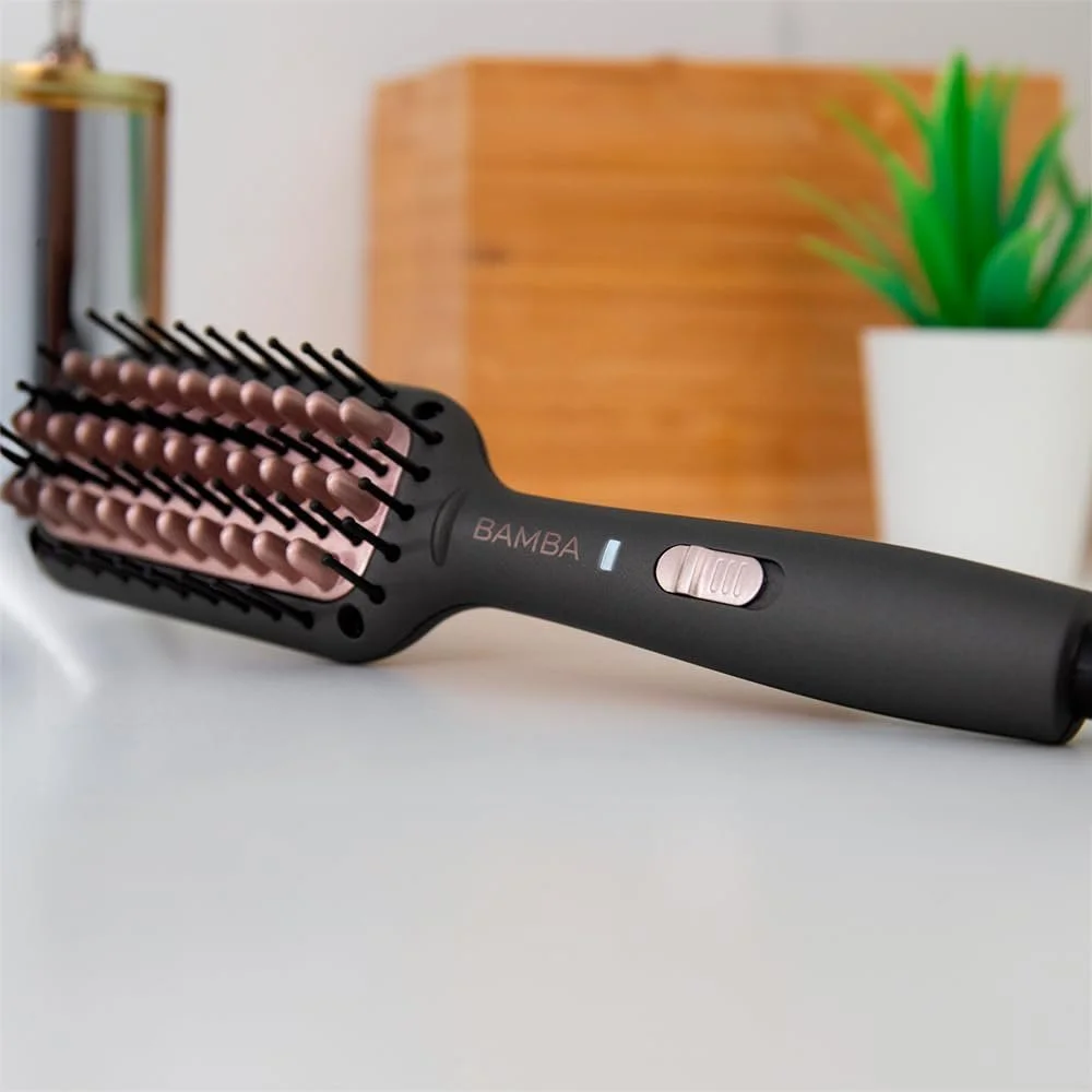 Выпрямитель-щетка Cecotec Reise-Glätteisen Bamba InstantCare 400 Travel Brush дорожный 190°C, фото №8 Выпрямитель-щетка Cecotec Reise-Glätteisen Bamba InstantCare 400 Travel Brush дорожный 190°C, фото №8