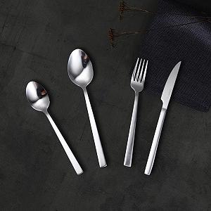 Набор столовых приборов BERGNER BG-45194-MM, нержавеющая сталь, черный цена на synthetic.ua - Фото 1 Набор столовых приборов BERGNER BG-45194-MM, нержавеющая сталь, черный synthetic.ua - Фото 1