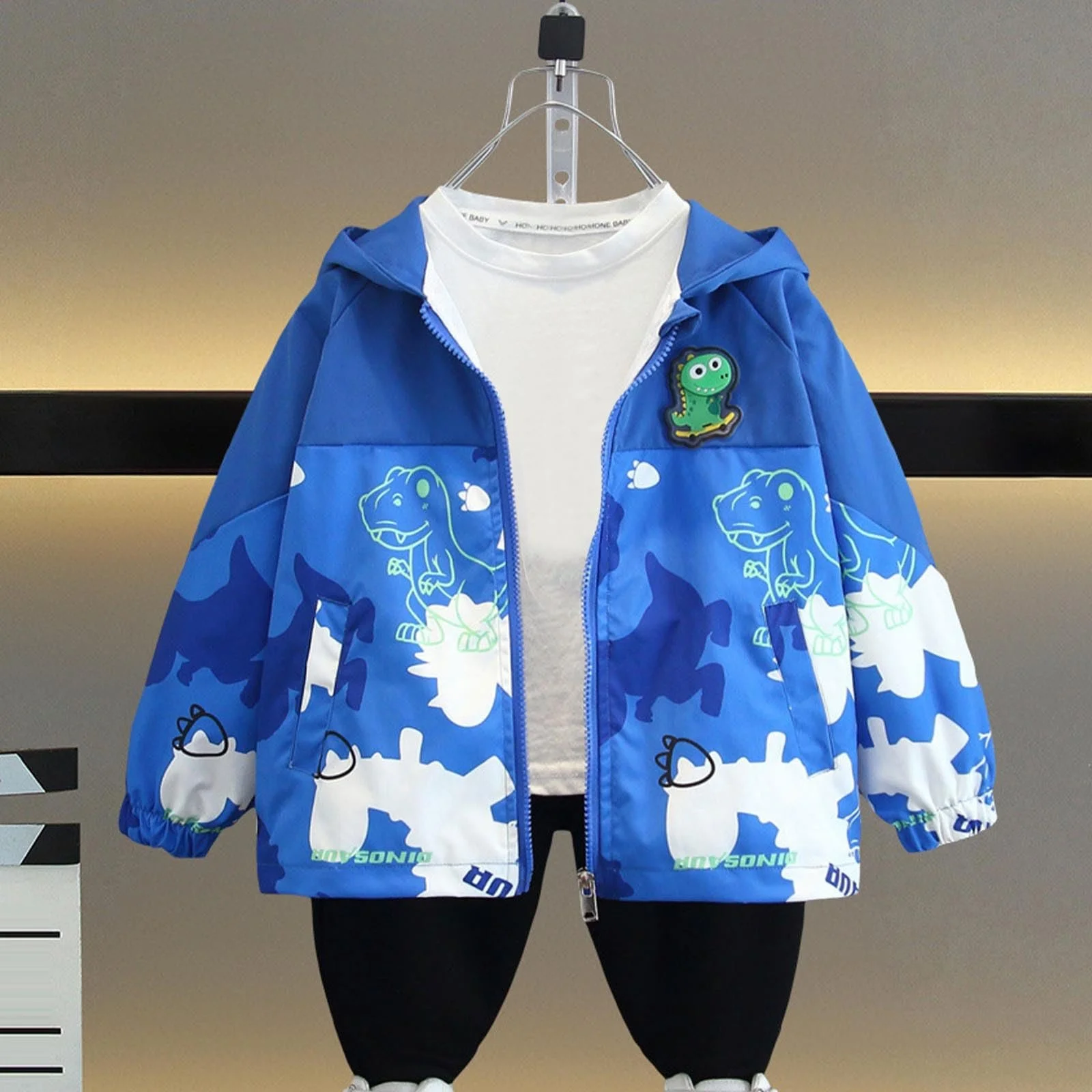 Куртка KQIVAM З капюшоном для дітей Вітровка, фото №4 Куртка KQIVAM З капюшоном для дітей Вітровка, фото №4