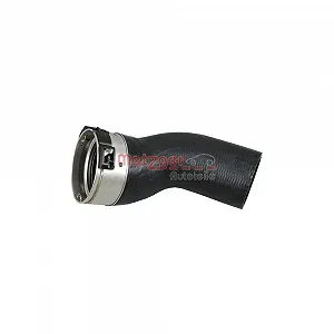 Патрубок интеркулера METZGER 2400571 GREENPARTS для VOLVO интеркулер левый - Фото 1