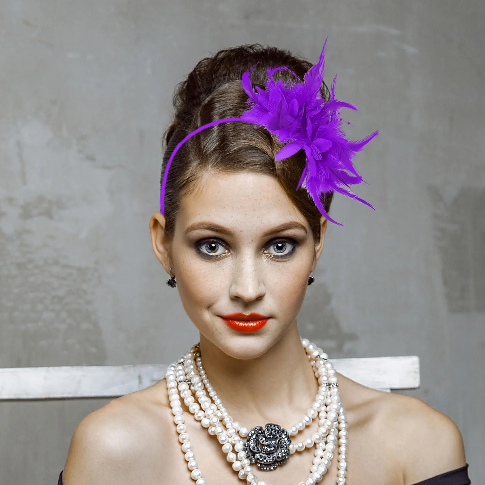 Вінтажний обруч для волосся з мереживом, пір'ям та штучними квітами в стилі 1920-х років, фото №5