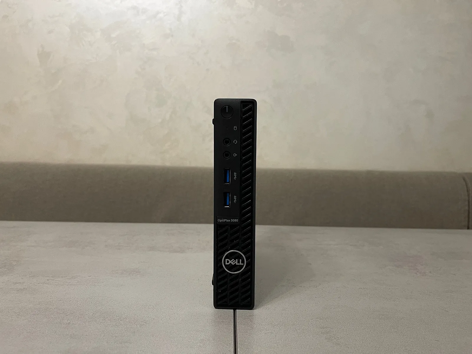 Потужний міні-ПК Dell OptiPlex 3080 Micro, i5-10600T, 16GB DDR4, 256GB SSD + 500GB HDD, Wi-Fi, фото №1