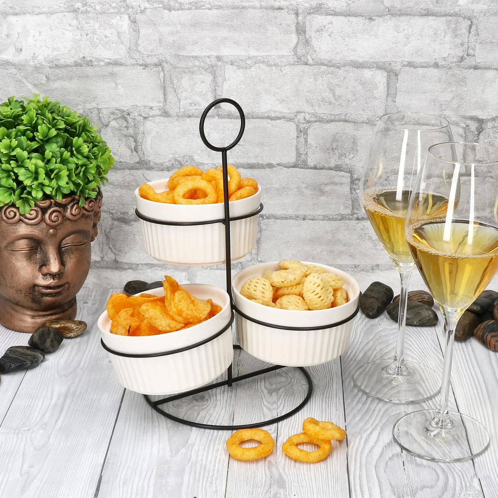 Миска MamboCat Bianca Набор из 3 фарфоровых лоханок 210 мл с подставкой, фото №5 Миска MamboCat Bianca Набор из 3 фарфоровых лоханок 210 мл с подставкой, фото №5