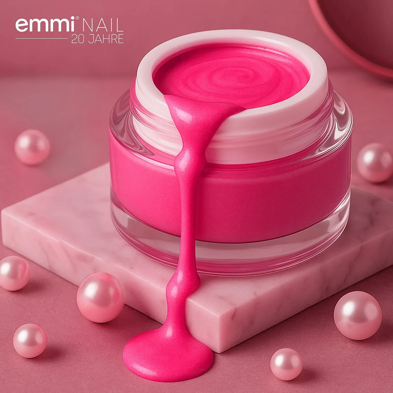 Гель-лак Emmi Nail Red, UV/LED гель для интенсивного цвета, высокая пигментация, средняя вязкость, самовыравнивание, 5 мл, насыщенный карминный, фото №2 Гель-лак Emmi Nail Red, UV/LED гель для интенсивного цвета, высокая пигментация, средняя вязкость, самовыравнивание, 5 мл, насыщенный карминный, фото №2