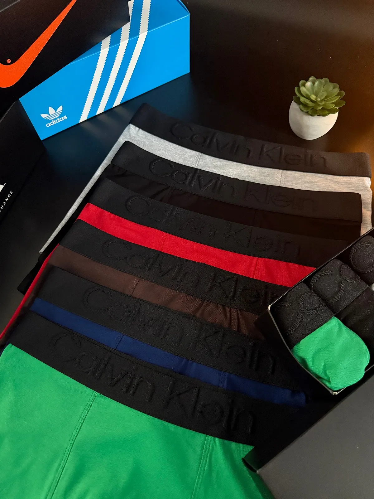 Мужские боксёрские трусы комплект Calvin Klein разноцветные, фото №6