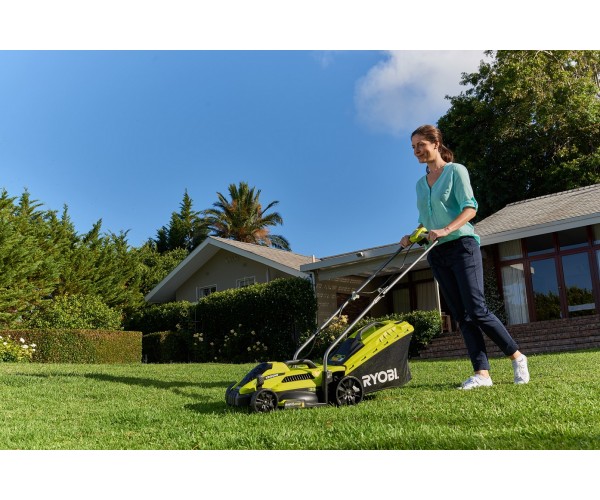 Ryobi Газонокосарка RLM13E33S 1300Вт 33см 35л 20-60мм EasyEdge 9кг, фото №4 Ryobi Газонокосарка RLM13E33S 1300Вт 33см 35л 20-60мм EasyEdge 9кг, фото №4