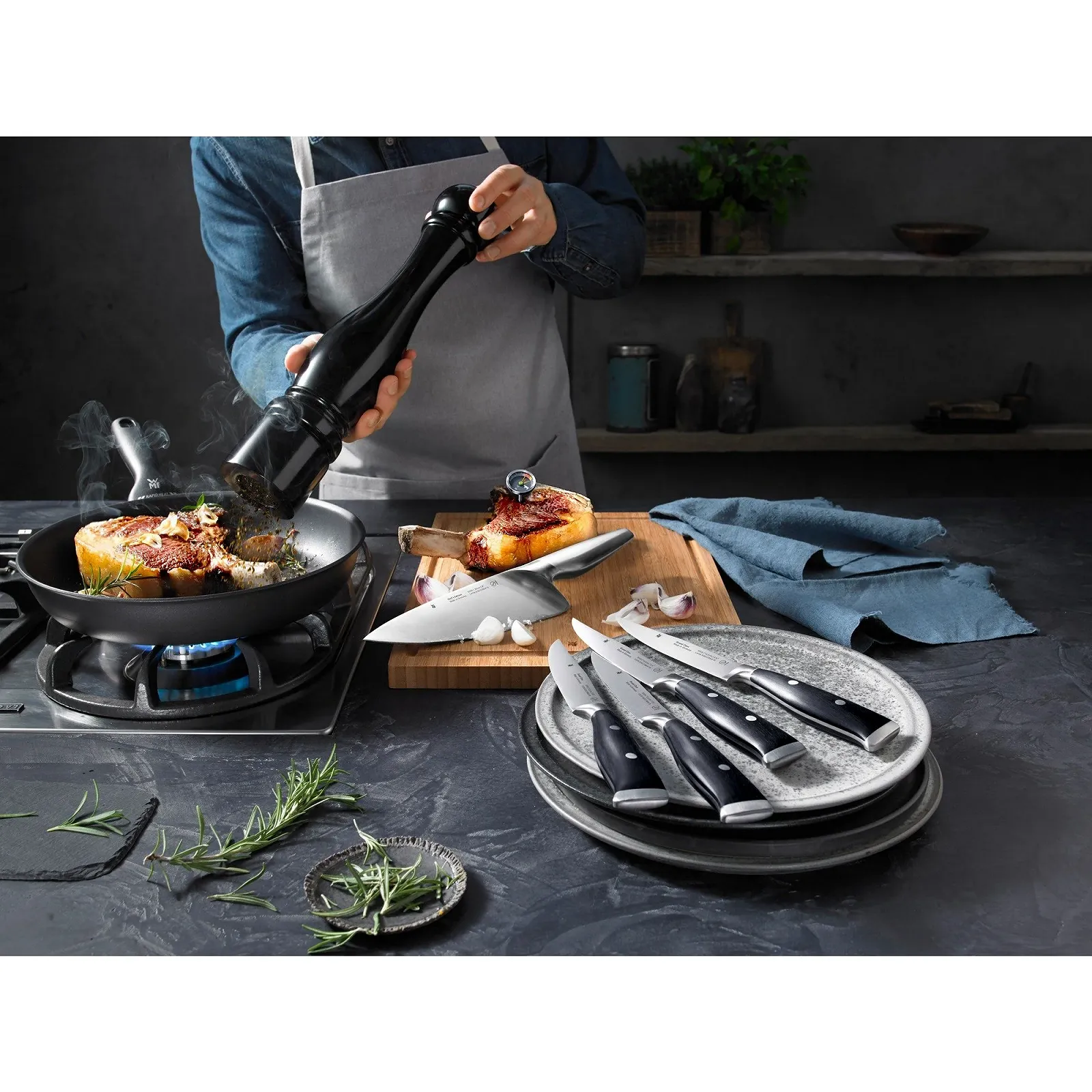 Ніж кухонний WMF Chef's Edition 21 см, лезо 10 см, нержавіюча сталь, в дерев'яній коробці, фото №12 Ніж кухонний WMF Chef's Edition 21 см, лезо 10 см, нержавіюча сталь, в дерев'яній коробці, фото №12