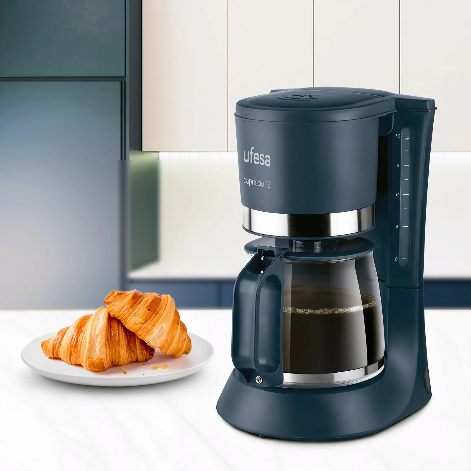 Кофеварка капельная Ufesa CG7124 680 Вт 1.2 л, фото №2