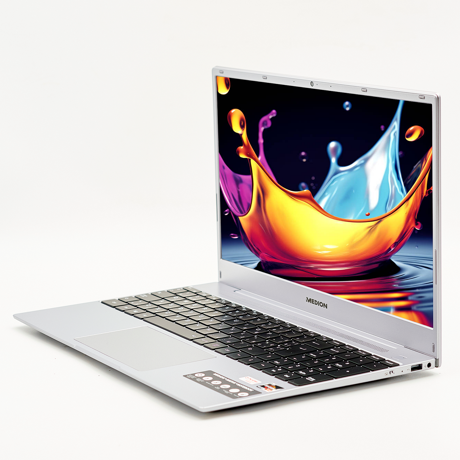Ноутбук Medion E15303 Ryzen 5 4500U ОЗУ 8 ГБ SSD 512 ГБ AMD Graphics Подсветка клавиатуры Win11, фото №4