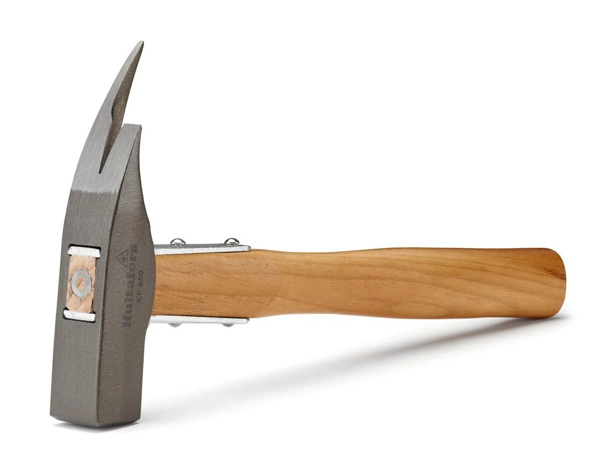 Молоток-гвоздодер Hultafors 820066 KP 650 650 г коричневый, фото №1 Молоток-гвоздодер Hultafors 820066 KP 650 650 г коричневый, фото №1