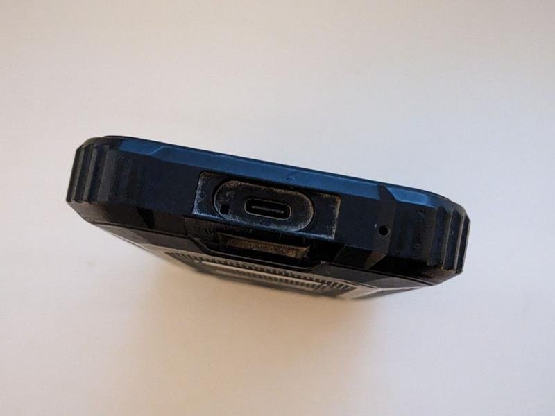 Смартфон Sigma PQ38 Чорний, фото №5 Смартфон Sigma PQ38 Чорний, фото №5