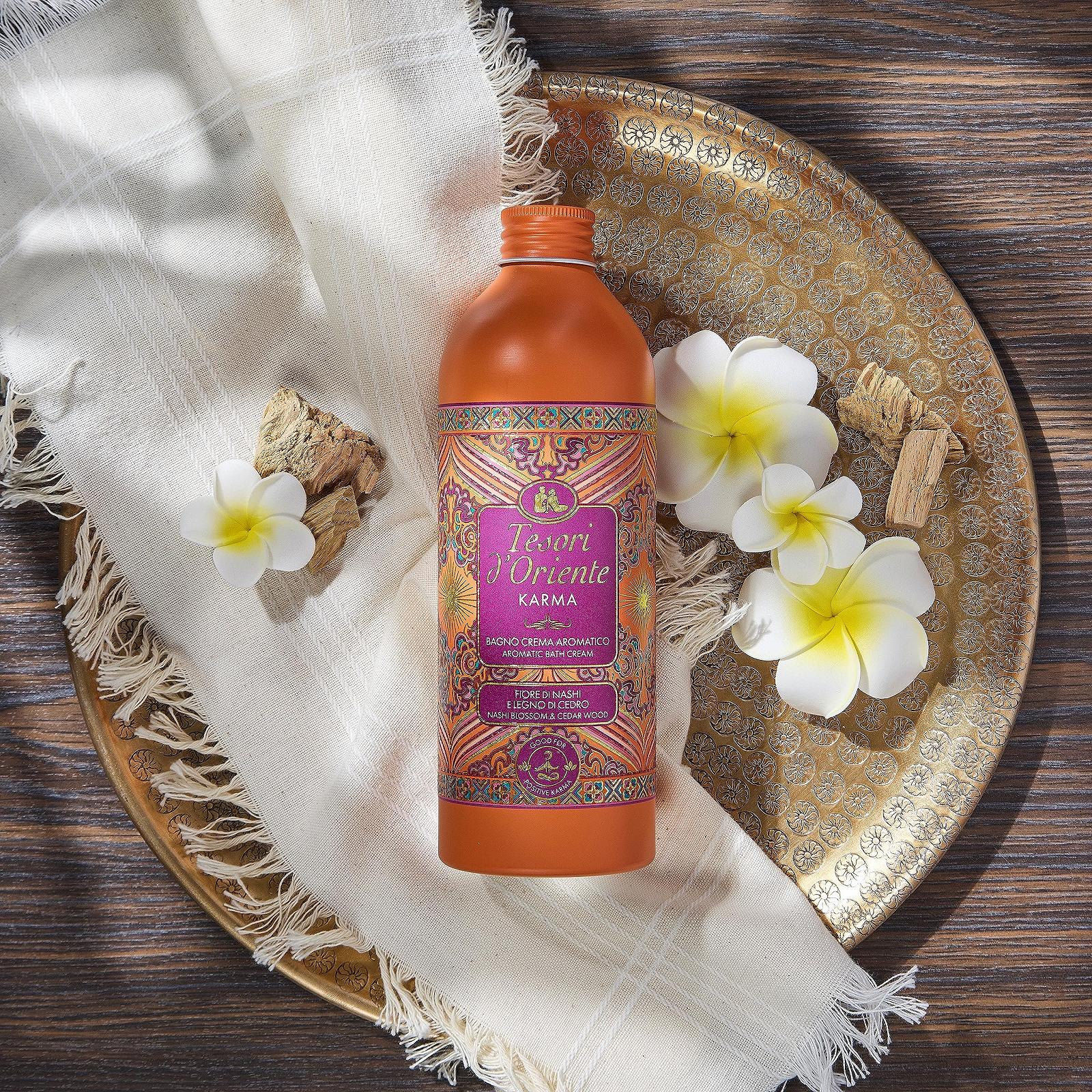 Піна для ванн Tesori d'Oriente Karma З квітковими нотами наші та кедрового дерева 500 мл, фото №2