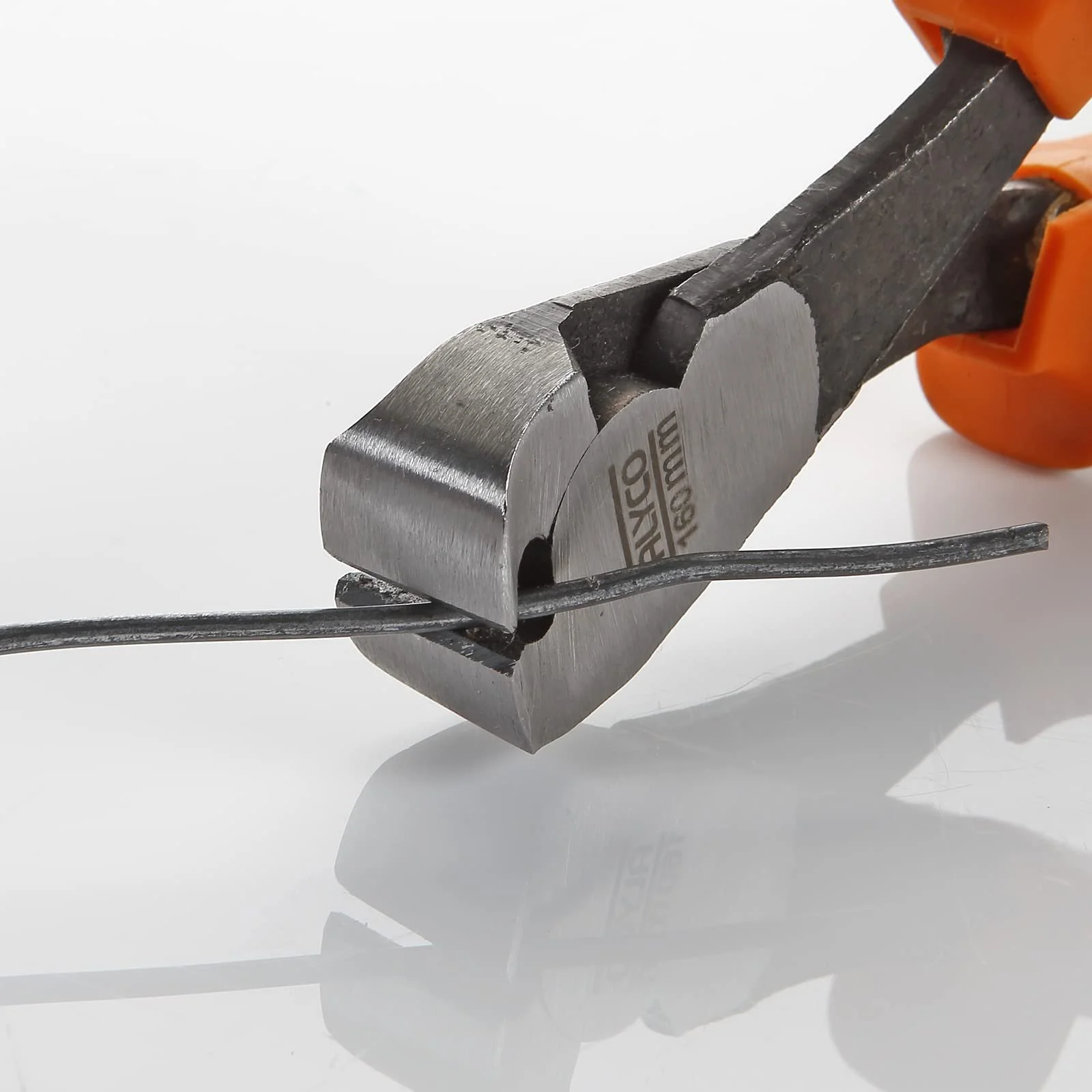 Плоскогубцы Alyco C/Front 160 мм, фото №3 Плоскогубцы Alyco C/Front 160 мм, фото №3