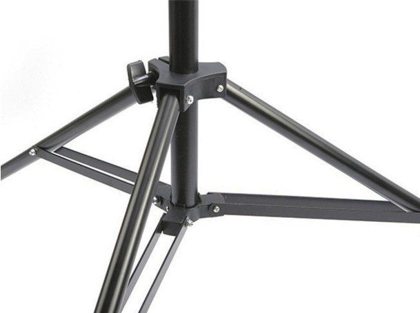 Студийная фото стойка Weifeng 1.6м для крепления студийного света софтбокса кольцевой лампы, фото №2 Студийная фото стойка Weifeng 1.6м для крепления студийного света софтбокса кольцевой лампы, фото №2