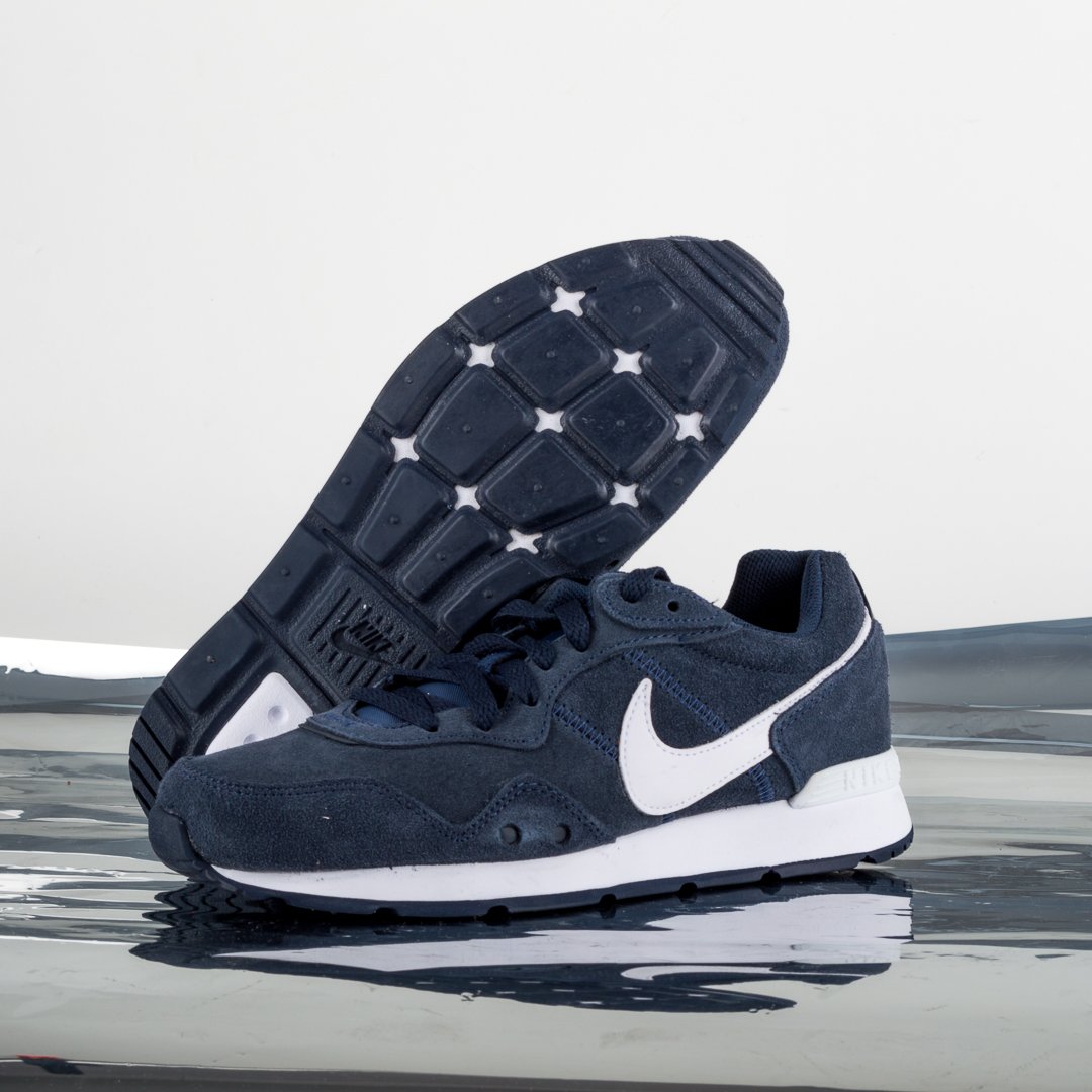 Кросівки Nike  VENTURE RUNNER SUEDE 42, фото №3