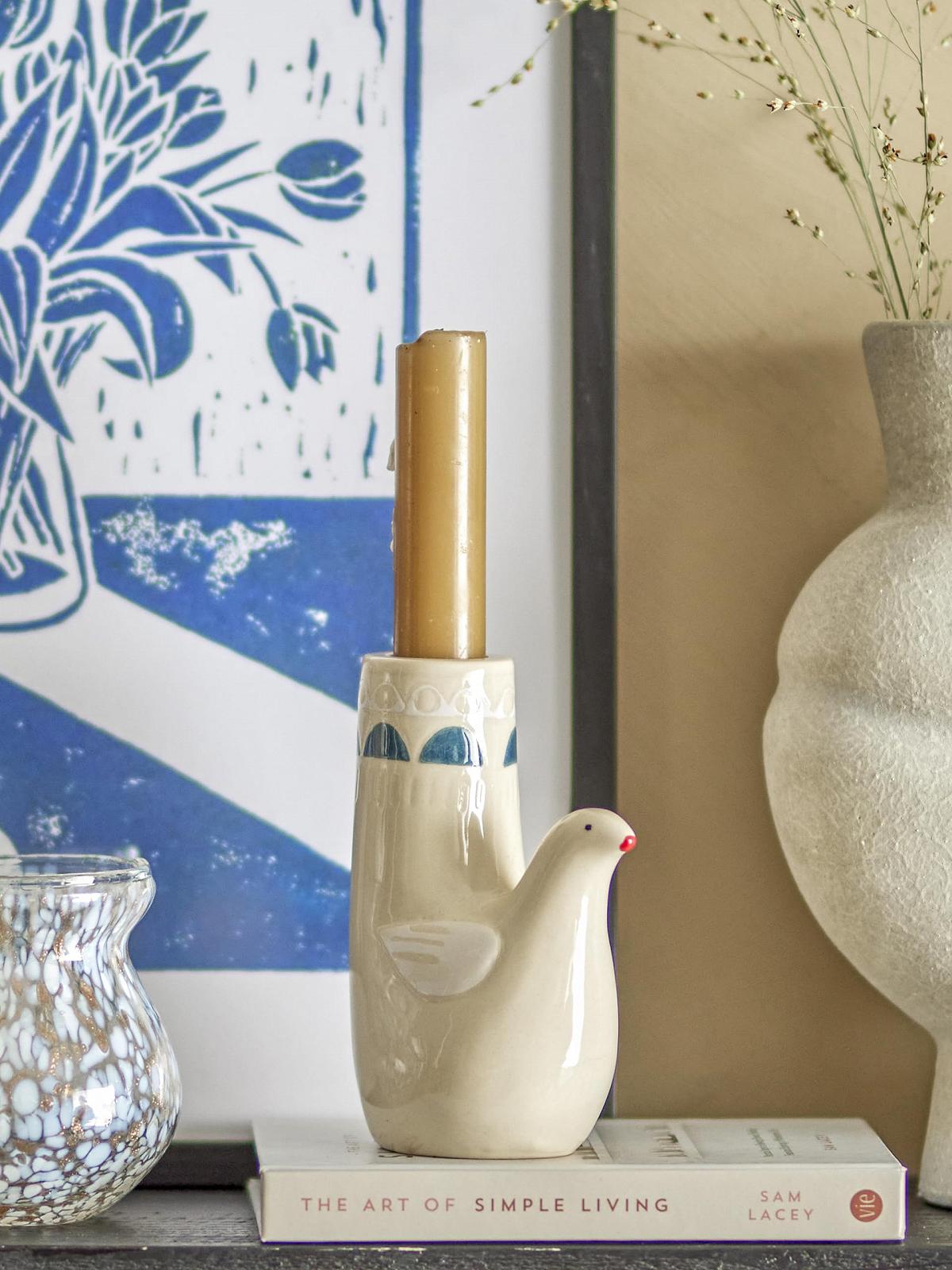 Свічник Bloomingville Trudy Кам'яний білий діаметр 8.5 см висота 11.5 см, фото №4 Свічник Bloomingville Trudy Кам'яний білий діаметр 8.5 см висота 11.5 см, фото №4