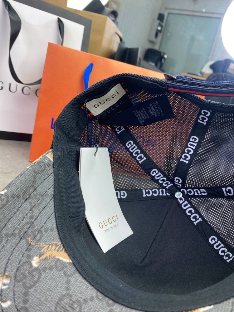 Серая кепка Gucci с сеткой принт тигры gu448, фото №4