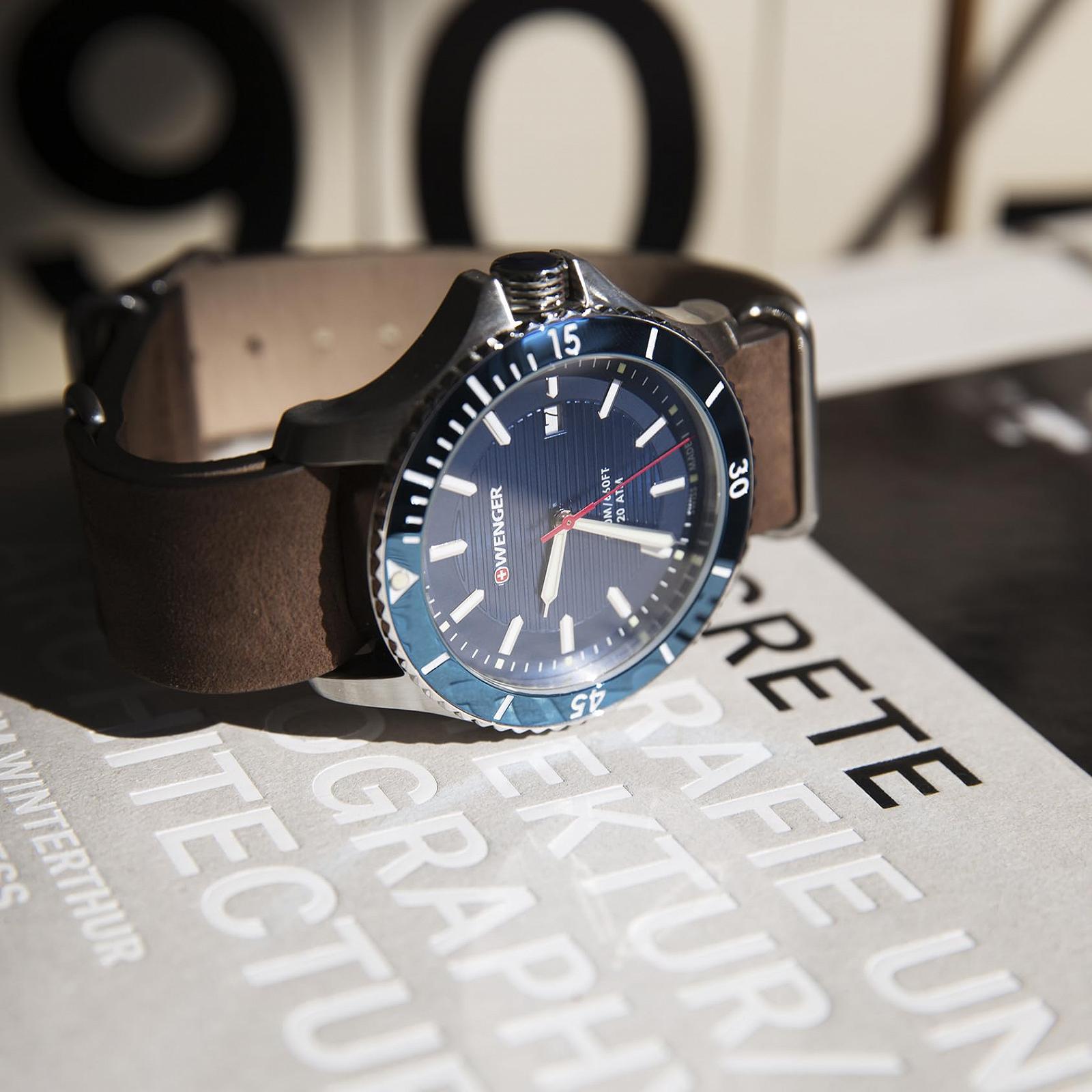 Wenger Unisex Analog Quarz 01.0641.121 с кожаным ремешком, фото №2