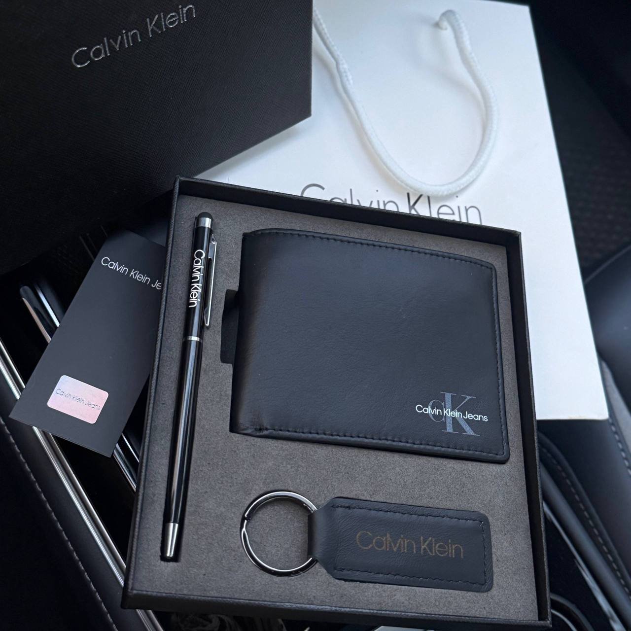 Шкіряний гаманець Calvin Klein подарунковий набір для чоловіка, фото №2