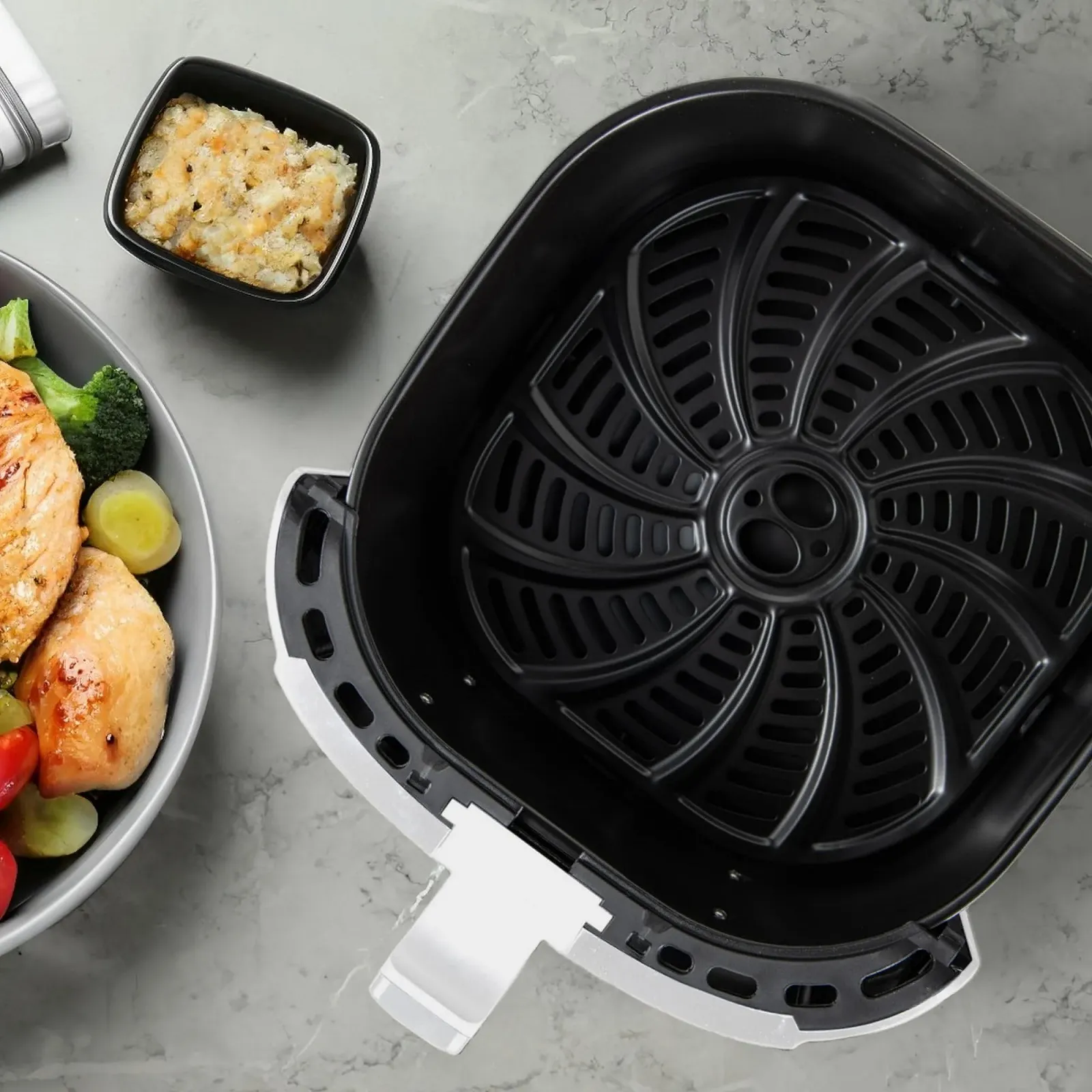 Мультипечь BERGNER Naturally PFAS-free 1800 Вт 6.9 л 8 программ керамическое покрытие 80-200 °C таймер 30 мин, фото №5 Мультипечь BERGNER Naturally PFAS-free 1800 Вт 6.9 л 8 программ керамическое покрытие 80-200 °C таймер 30 мин, фото №5