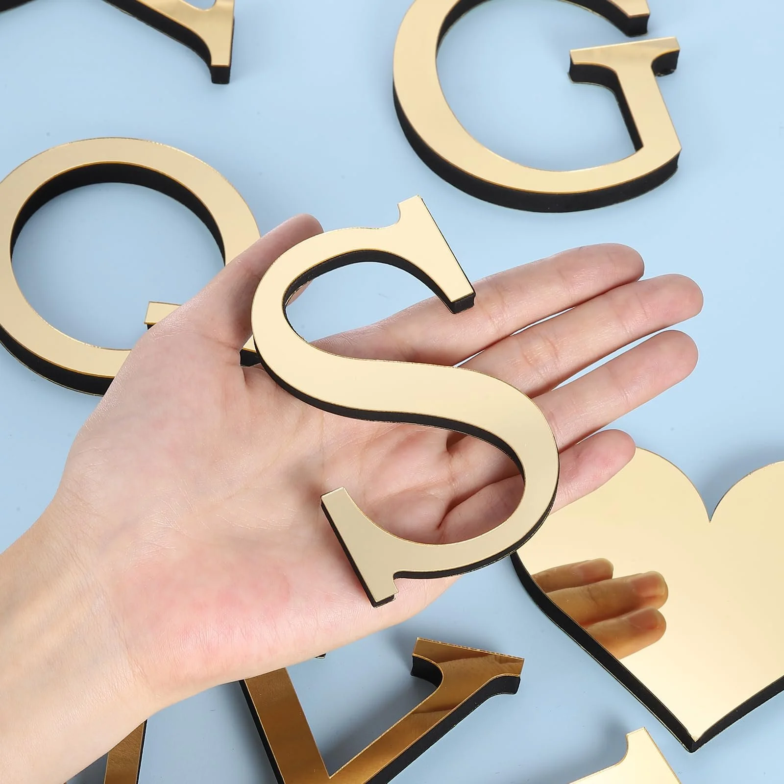 Наклейка на стіну PATIKIL 3D Акрилова дзеркальна літера S Самоклеюча Світле золото, фото №3