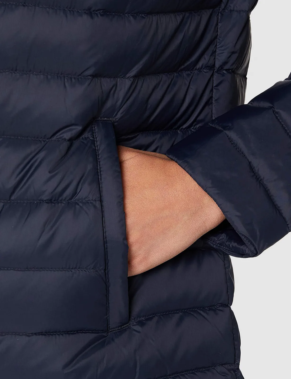 Куртка Tommy Hilfiger Essential Lw Dwn Pack JKT Жіноча, фото №5 Куртка Tommy Hilfiger Essential Lw Dwn Pack JKT Жіноча, фото №5