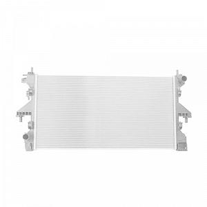 Радиатор охлаждения двигателя HELLA 8MK 366 301-101 synthetic.ua - Фото 1