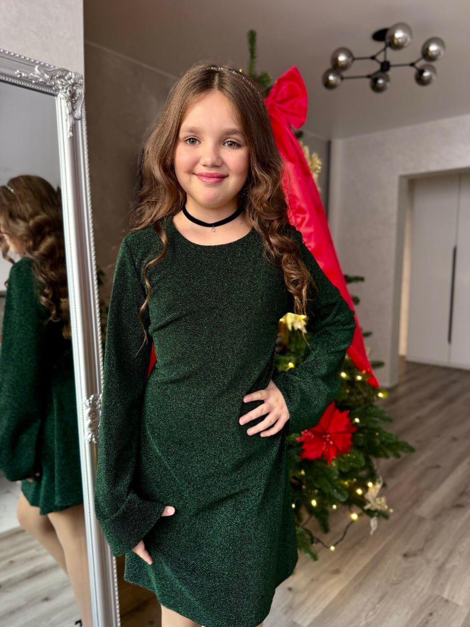 Шикарное новогоднее платье "Феерия" от 140 до 164 см - изумруд, золото, бордо и черный., фото №1 Шикарное новогоднее платье "Феерия" от 140 до 164 см - изумруд, золото, бордо и черный., фото №1