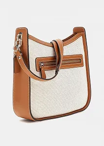 Жіноча сумка Guess Sebina / Через плече / Світло-коричнева synthetic.ua - Фото 1