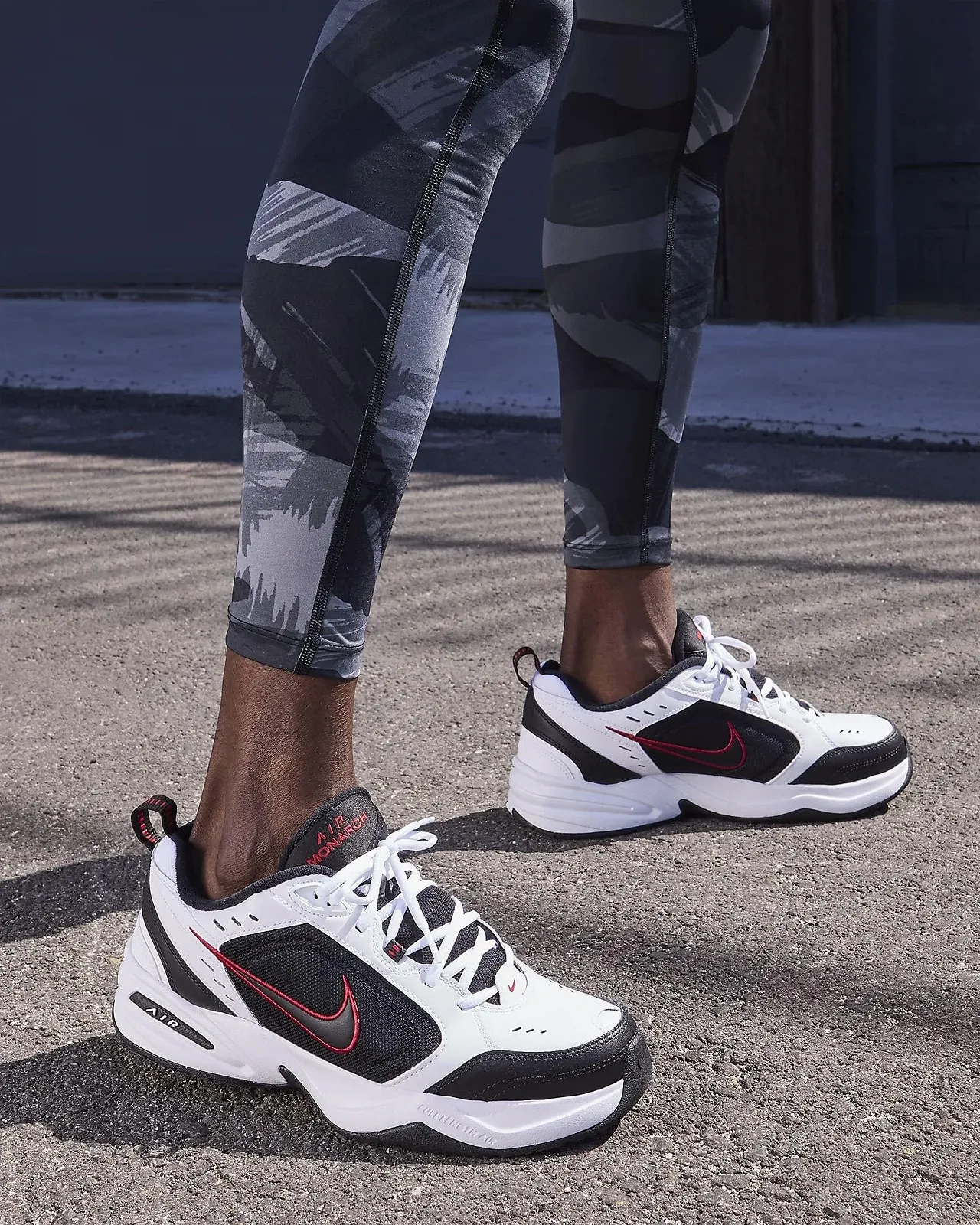 Кроссовки NIKE Air Monarch IV Мужские, фото №2 Кроссовки NIKE Air Monarch IV Мужские, фото №2