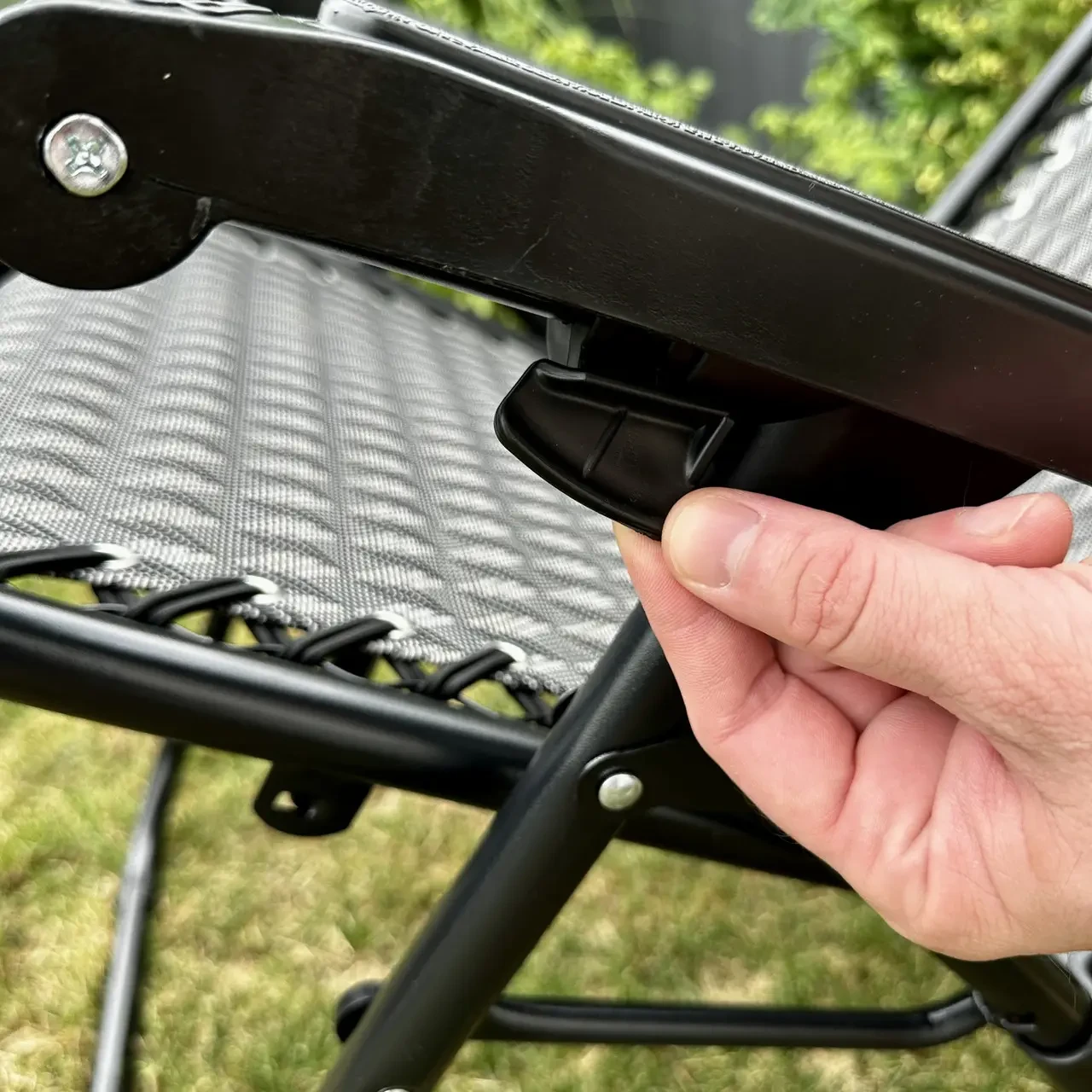 Польский шезлонг-кресло Zero Gravity нагрузка до 150кг пляжный шезлонг, фото №3 Польский шезлонг-кресло Zero Gravity нагрузка до 150кг пляжный шезлонг, фото №3