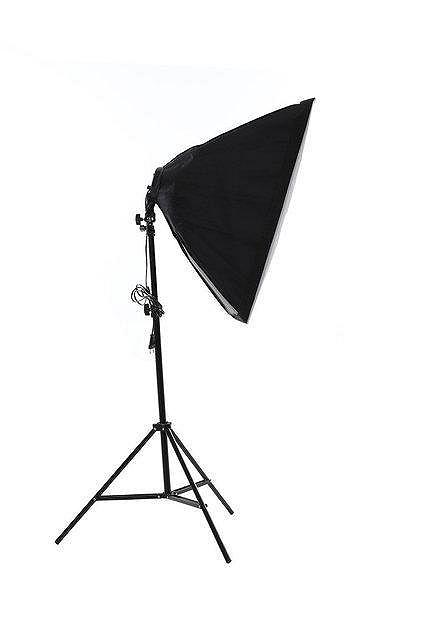 Софтбокс MASSA 60х90 см с держателем на 4 лампы, фото №4 Софтбокс MASSA 60х90 см с держателем на 4 лампы, фото №4