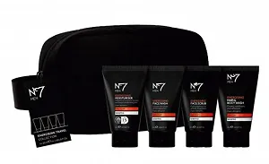 Набір подарунковий N07 Men Travel Collection 4 предмети: сумка, зволожувач, засіб для вмивання/ексфоліант - Фото 1