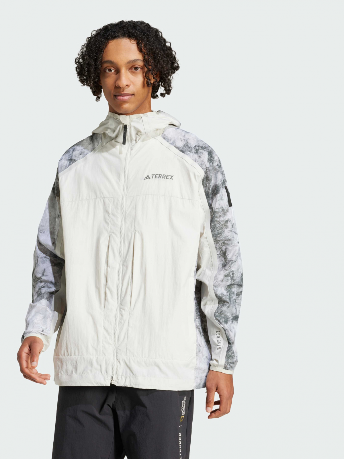 Ветровка Adidas AOP JKT JD5838 Серый M, фото №1