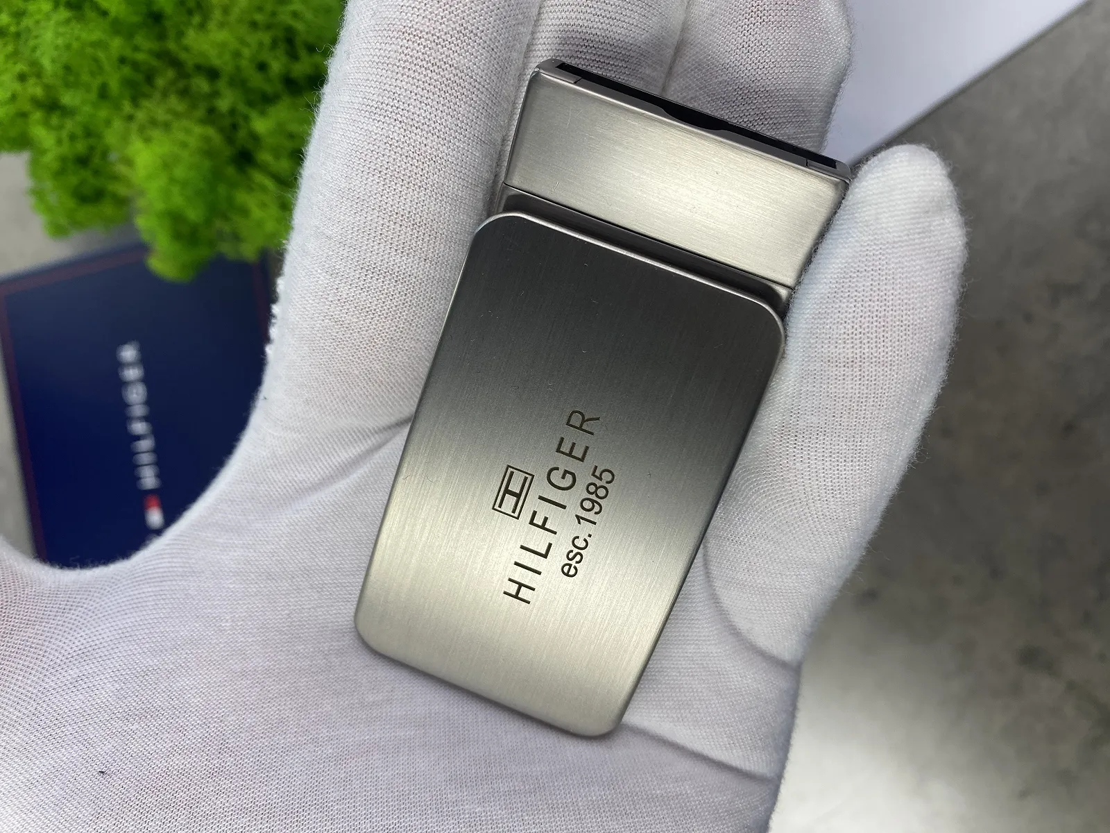 Подарунковий набір зі шкіряним ремнем TH з двома змінними пряжками Томмі Хілфігер, фото №7