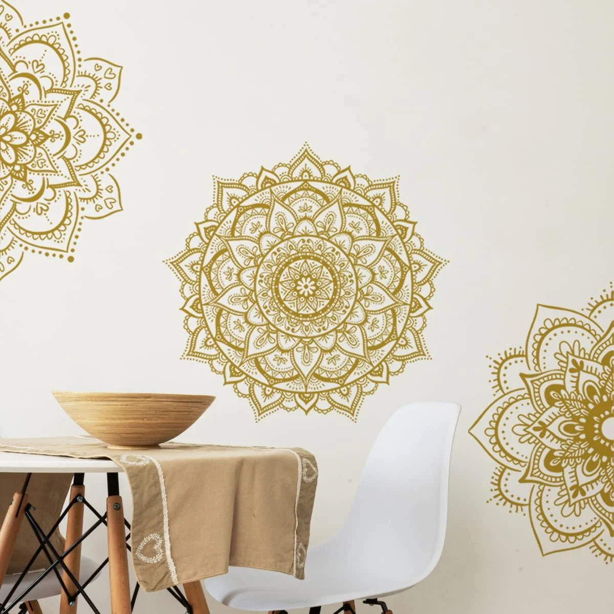 Наклейка на стену COVPAW Мандала 3 Золотисто-желтая 82x83 см, фото №1