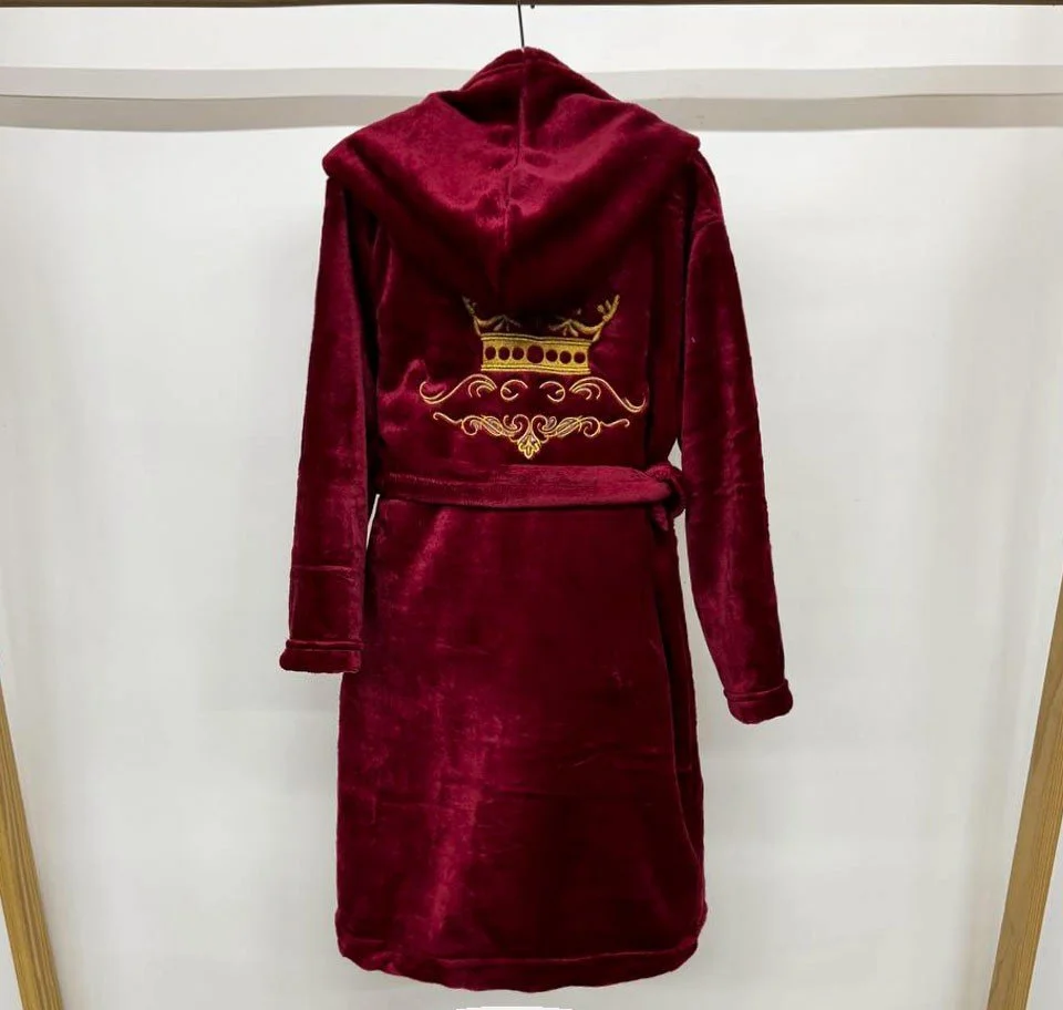 Теплий махровий халат з вишивкою від 110 до 170 см з капюшоном, фото №11 Теплий махровий халат з вишивкою від 110 до 170 см з капюшоном, фото №11