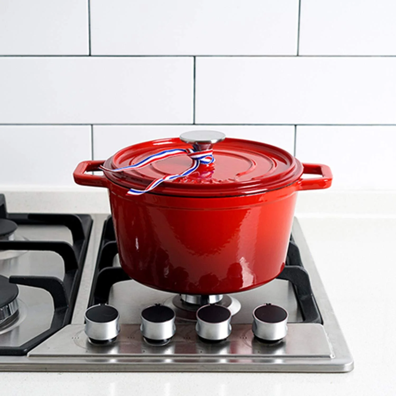 Каструля AIBAB емальована чавунна кругла для супу двовушна 22 см 3.7 л червона, фото №3 Каструля AIBAB емальована чавунна кругла для супу двовушна 22 см 3.7 л червона, фото №3