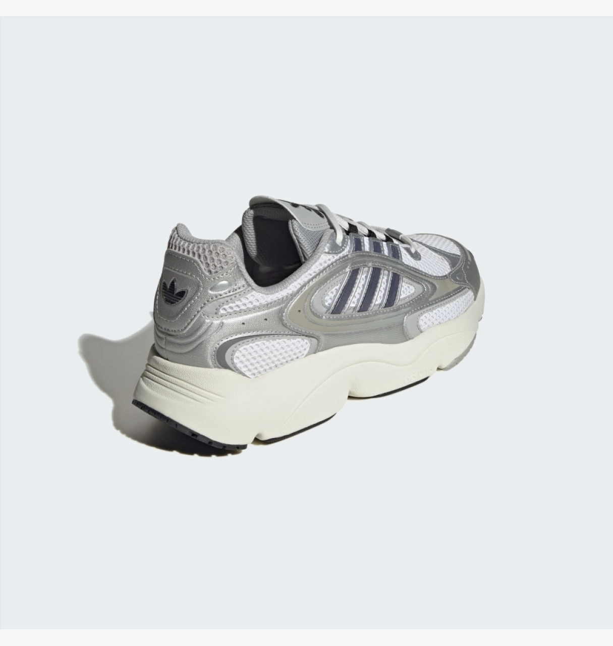 Кросівки Adidas Originals Ozmillen 41 1/3, фото №4