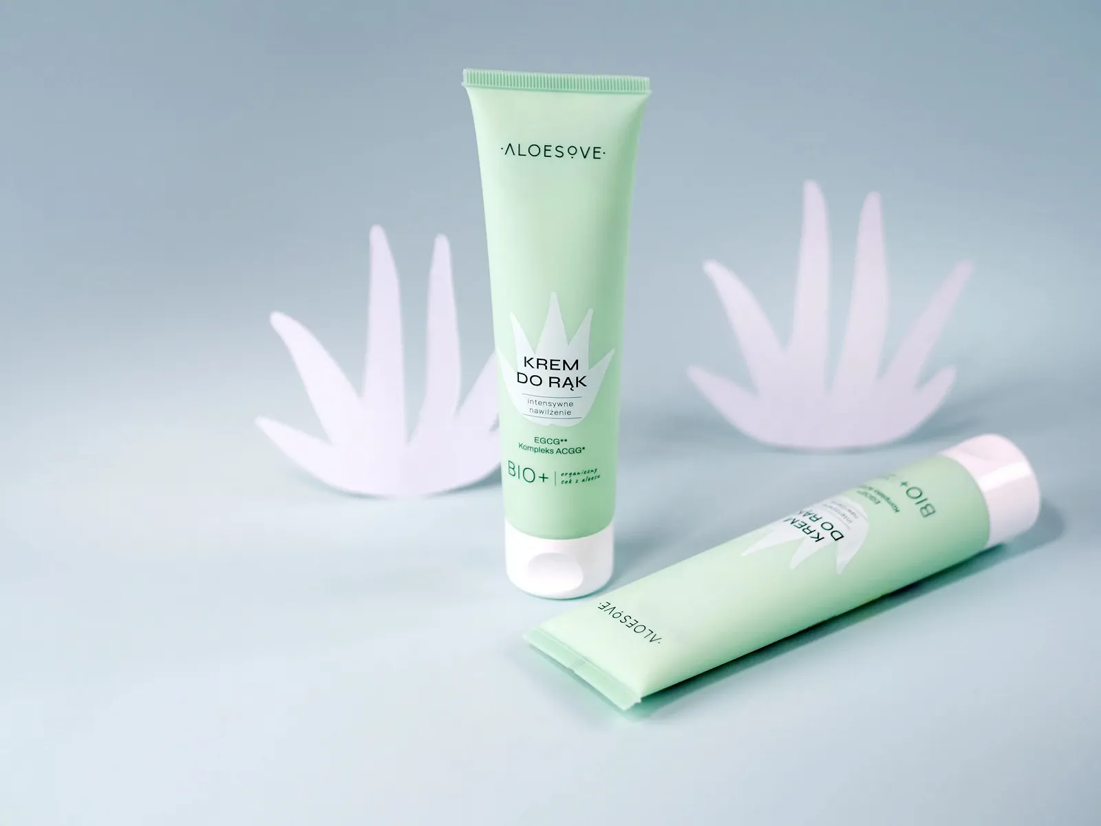 Крем для рук Vegan с маслом ши и алоэ вера 100 мл - для сухой и раздраженной кожи рук, интенсивное увлажнение и регенерация, фото №3