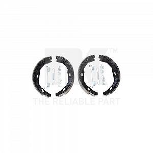 Комплект тормозных колодок стояночного тормоза NK 2733763 для MERCEDES-BENZ задняя ось - Фото 1