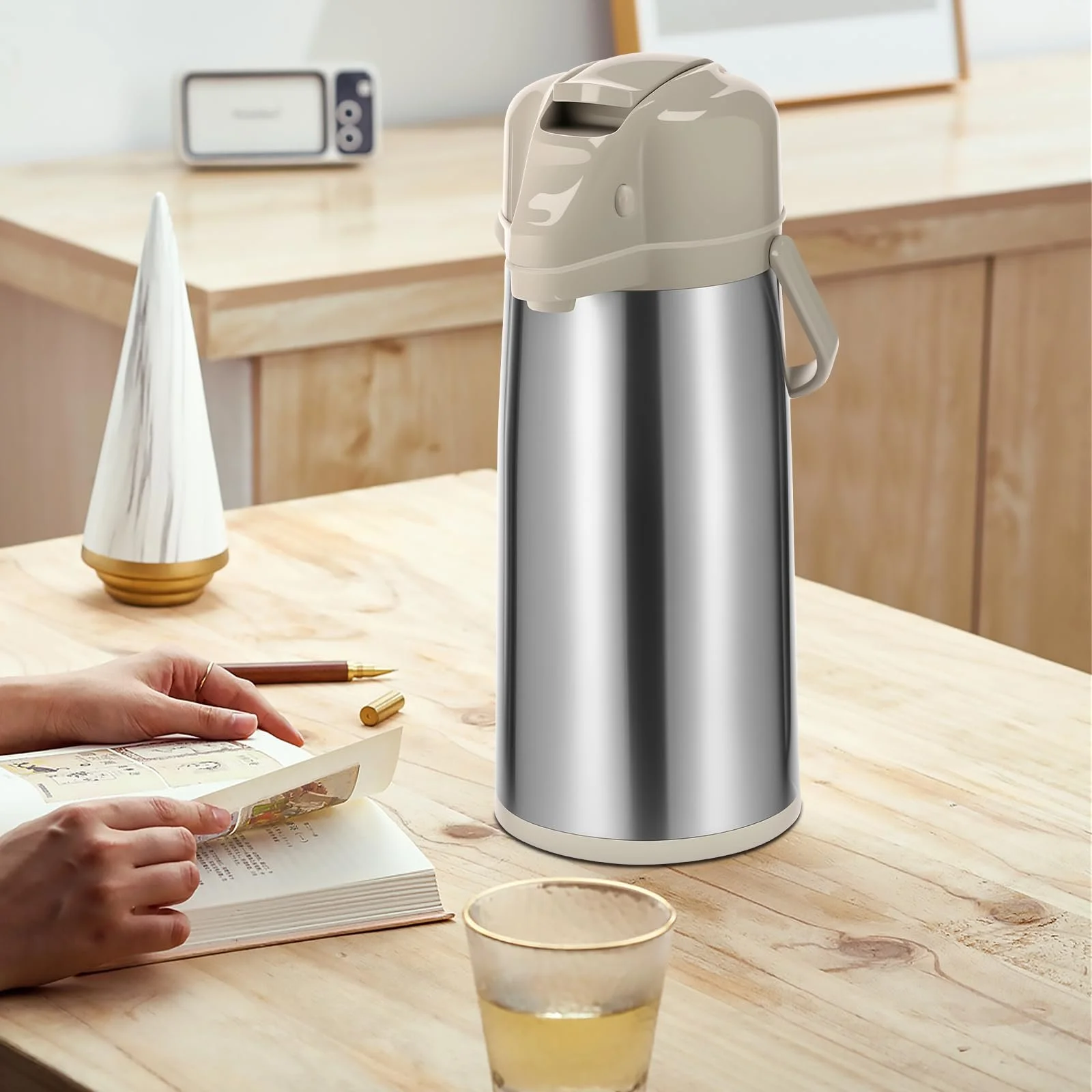 Помповий Термос-кавник 2.0 л, Термос-колба, з помповим механізмом, з нержавіючої сталі, фото №7 Помповий Термос-кавник 2.0 л, Термос-колба, з помповим механізмом, з нержавіючої сталі, фото №7